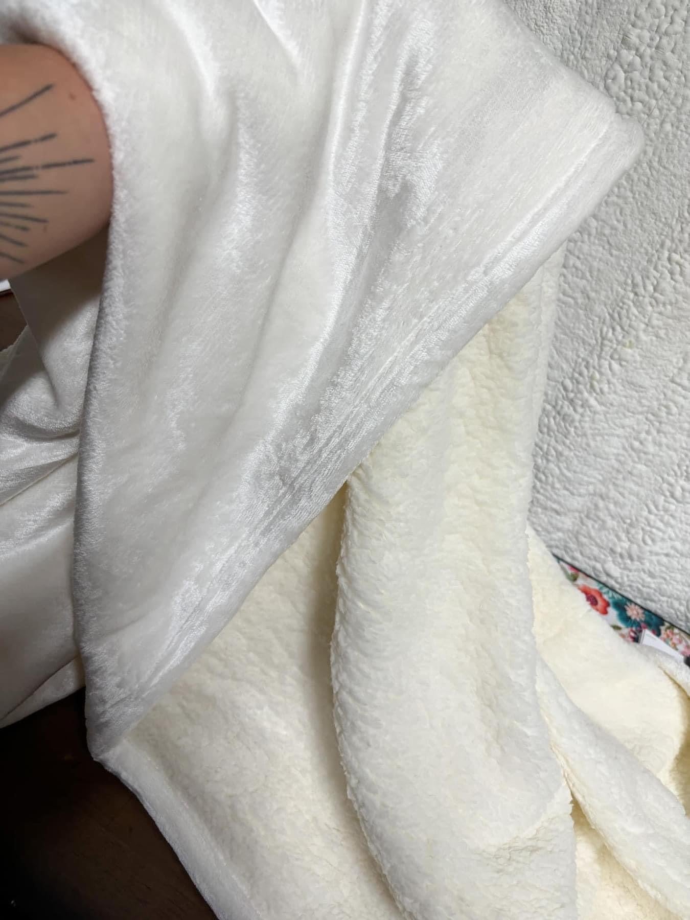 50x60 Silk Touch Sherpa Blanket (Wholesale after 4+ blankets)